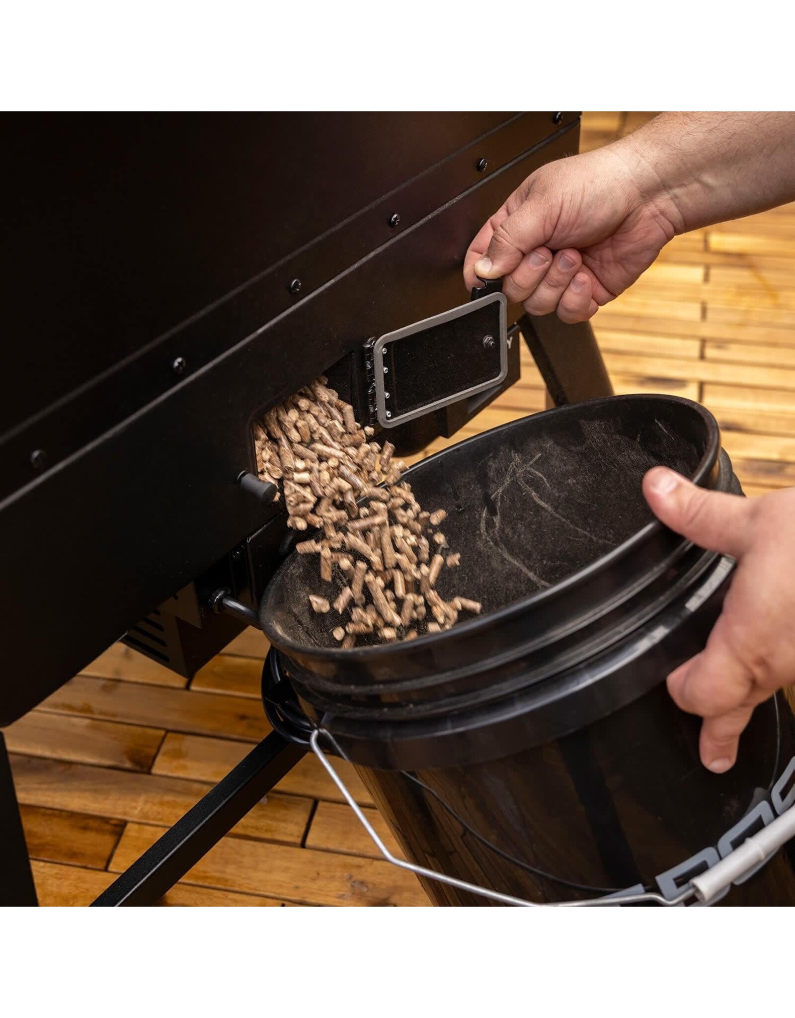 Pit Boss Pit Boss Navigator 6-Series Vertical Pellet Smoker - 11115