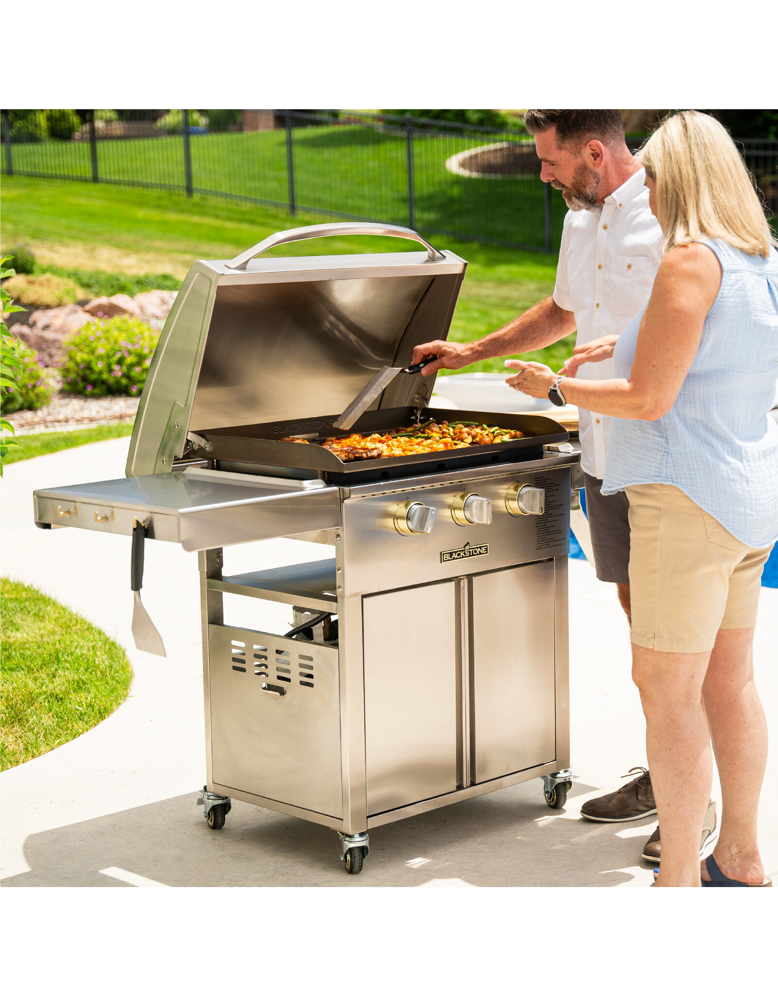 Blackstone Blackstone BS 28in XL Griddle w/Cabinet - 6009