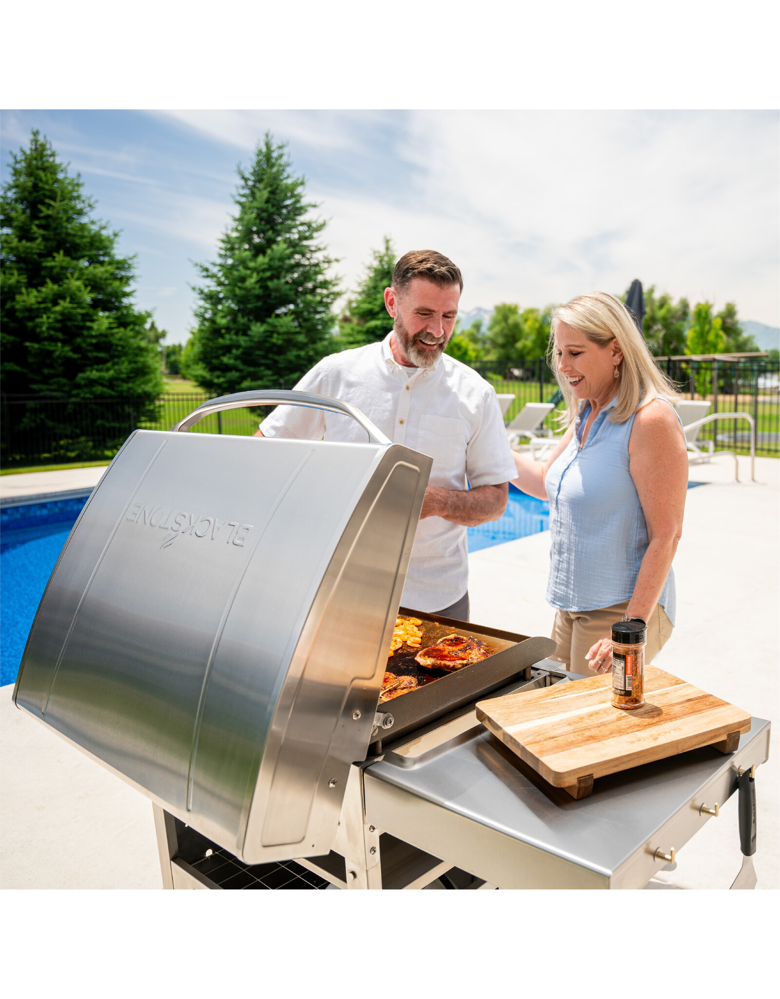 Blackstone Blackstone BS 28in XL Griddle w/Cabinet - 6009