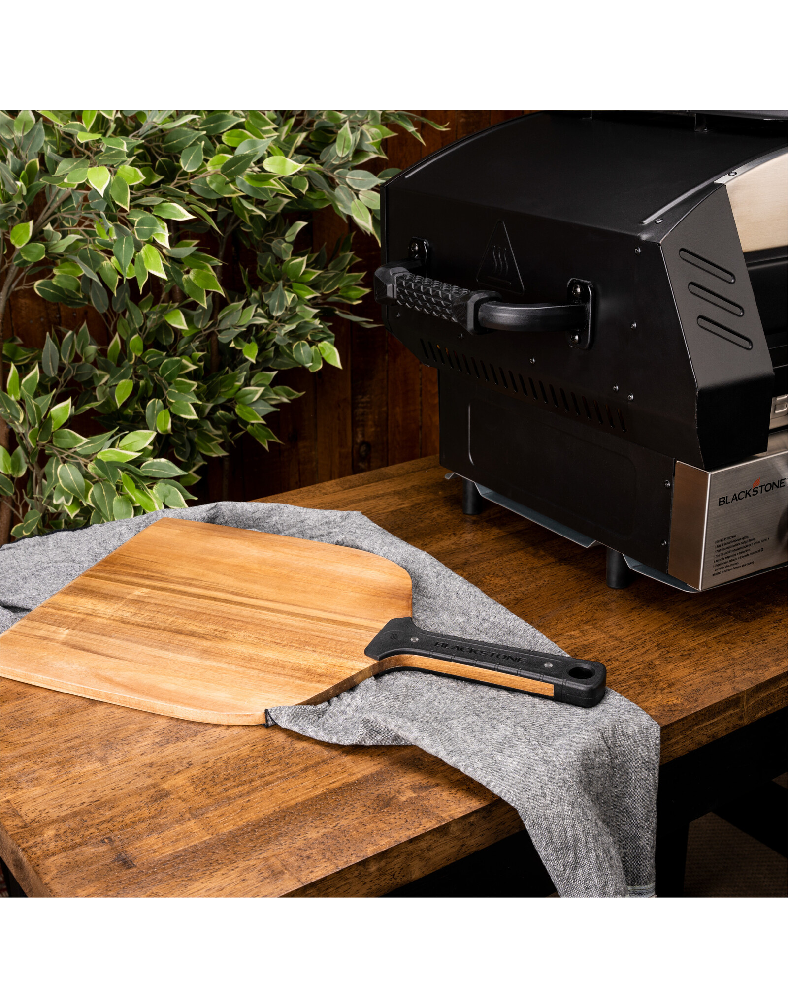 Blackstone Blackstone 12in Wood Pizza Peel - 5828