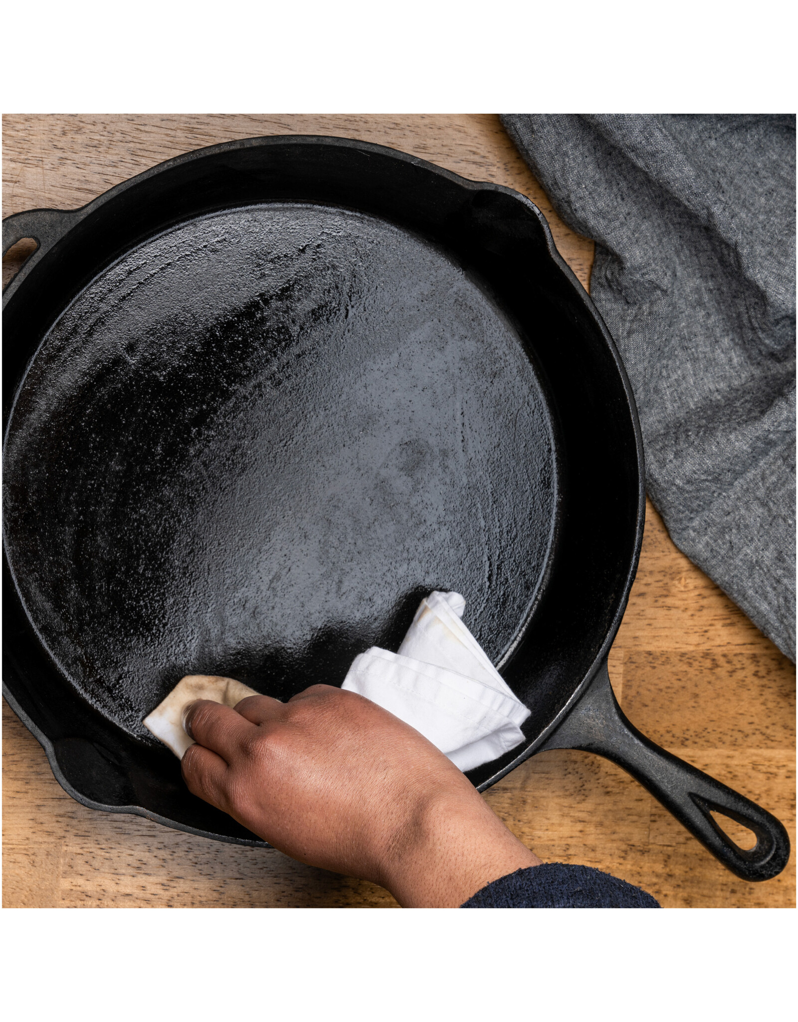 Blackstone Blackstone Griddle Season & Cast Iron Conditioner 15.3oz - 4146