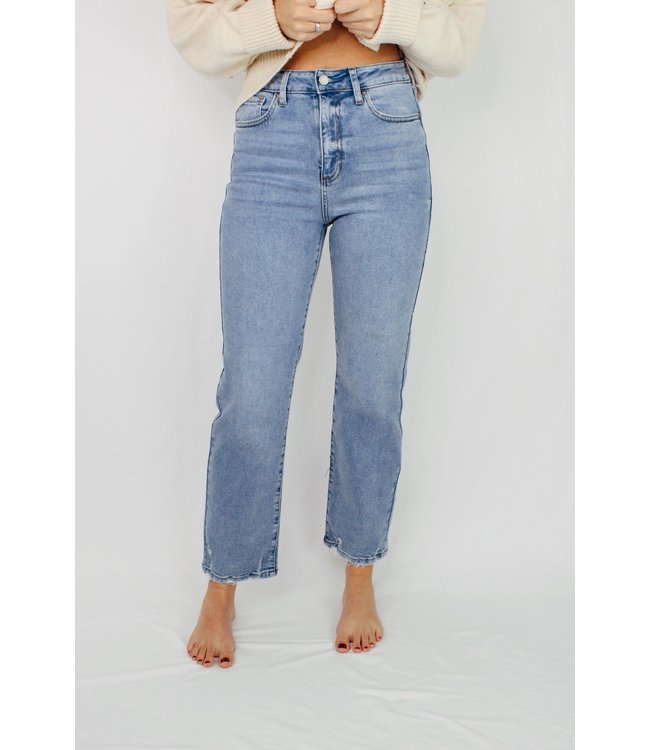 High Rise Clean Straight Leg