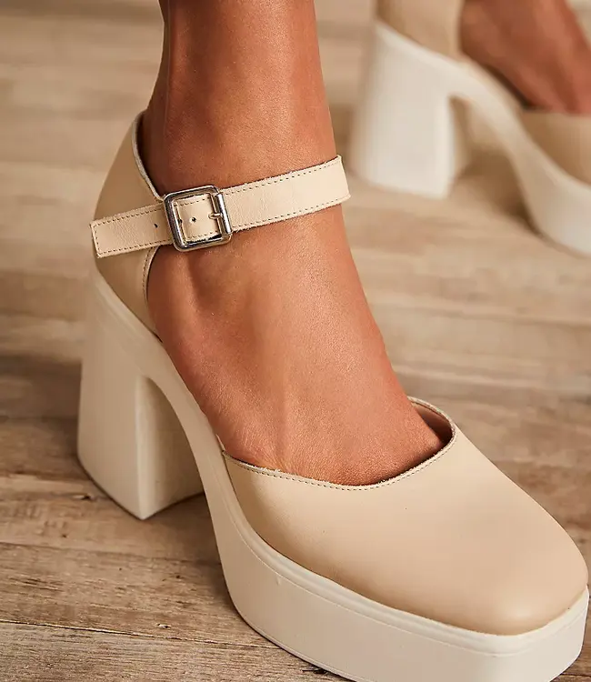 Gwen Platform Mary Jane