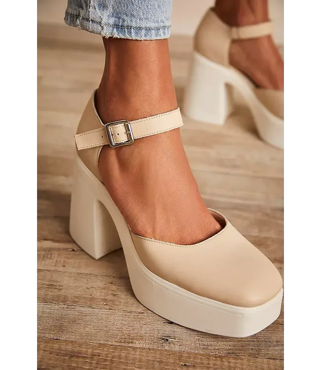 Gwen Platform Mary Jane