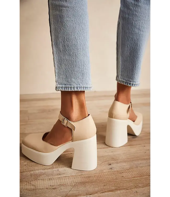 Gwen Platform Mary Jane