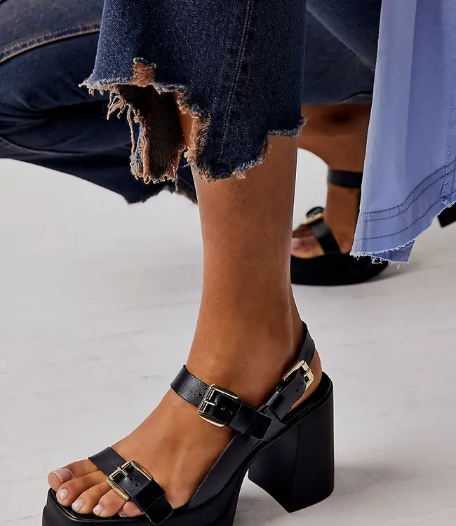 Pamela Double Stack Platform