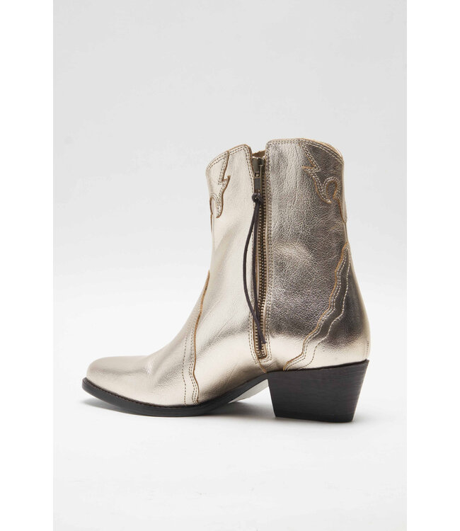 New Frontier Western Boot