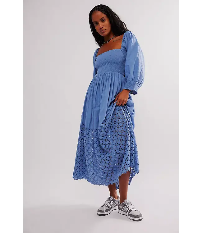 Perfect Storm Midi Dress