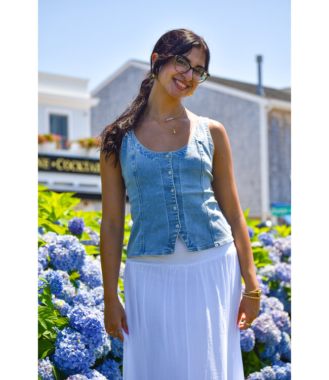 Kara Vest