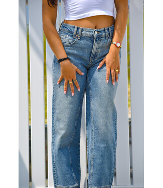 Free People Risk Taker Mid-Rise Straight Denim