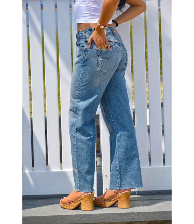 Risk Taker Mid-Rise Straight Denim
