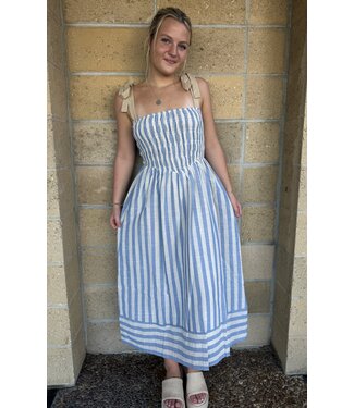 KLESIS Hide Away Midi Dress