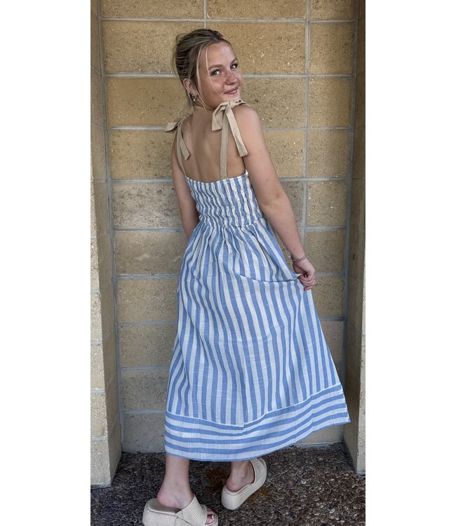 Hide Away Midi Dress