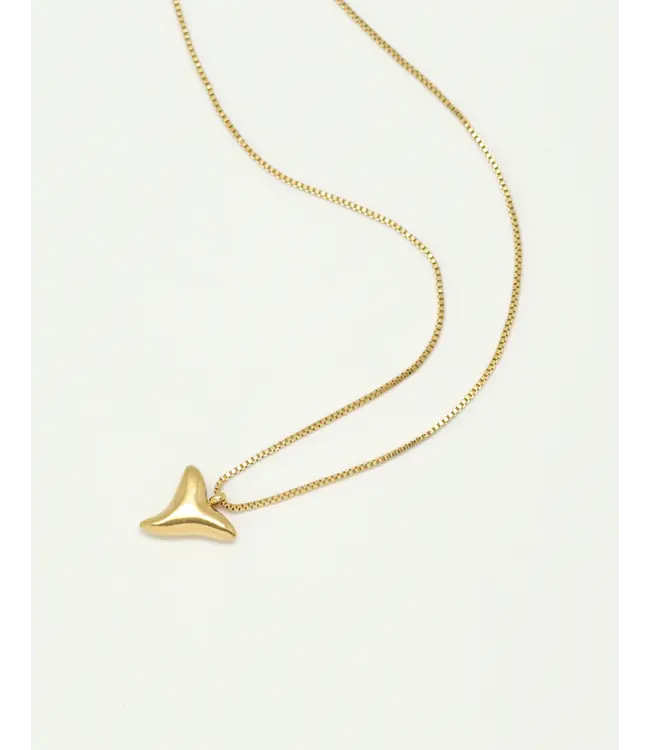 SHK-Shark Tooth Necklace