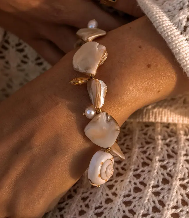 Cove Bracelet