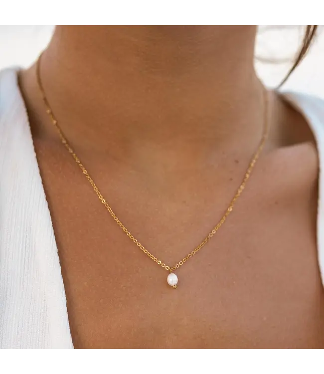 Isla Necklace