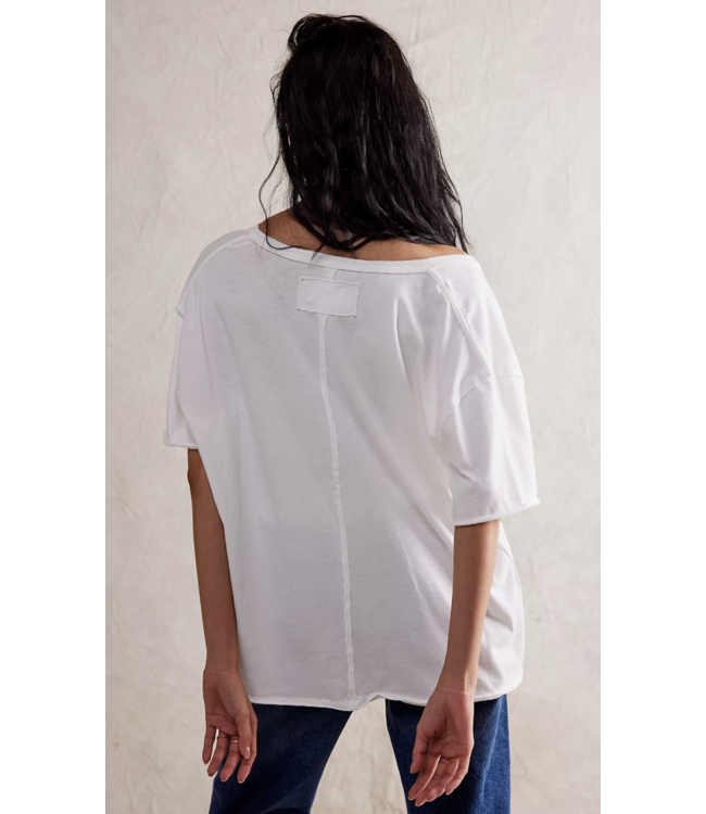 Nina Tee V