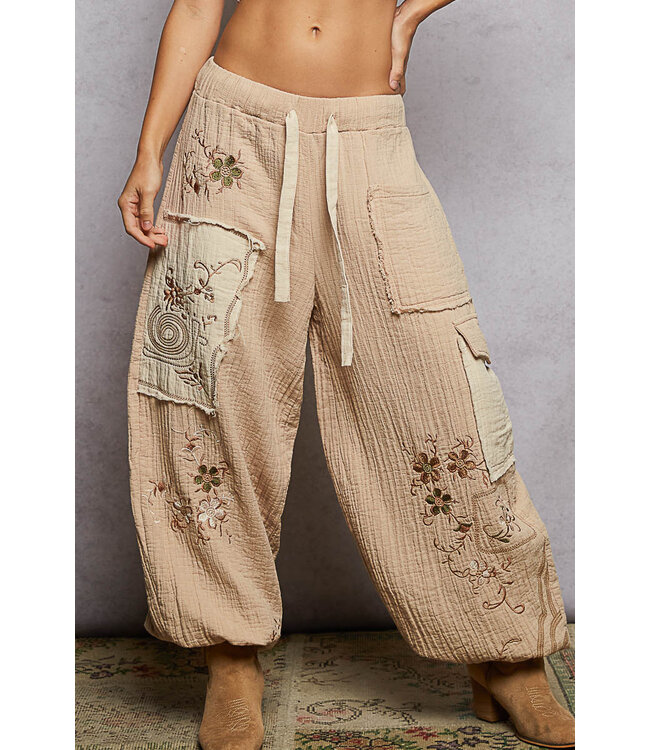 Aria Floral Pant