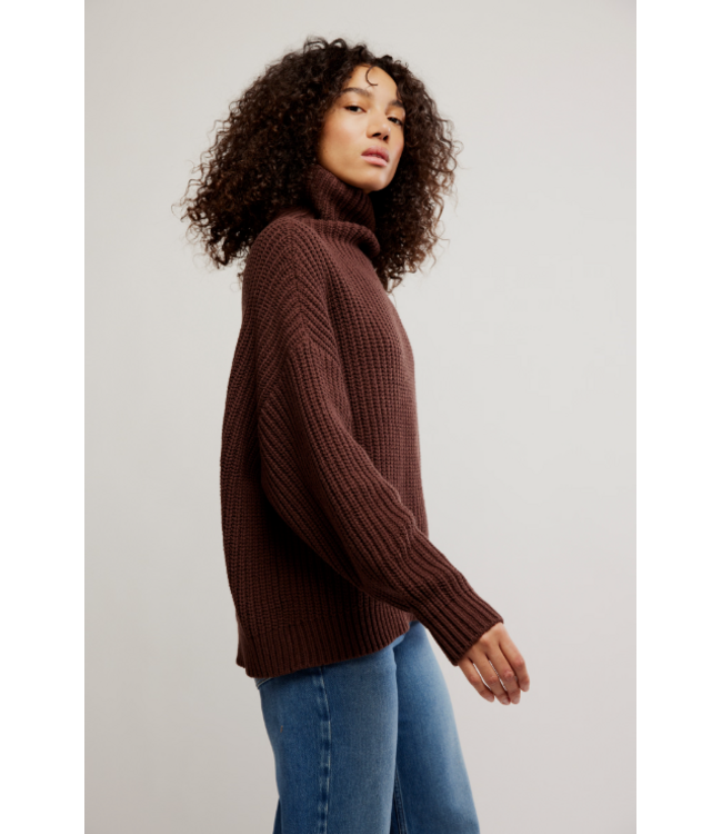 Swim Too Deep Pullover