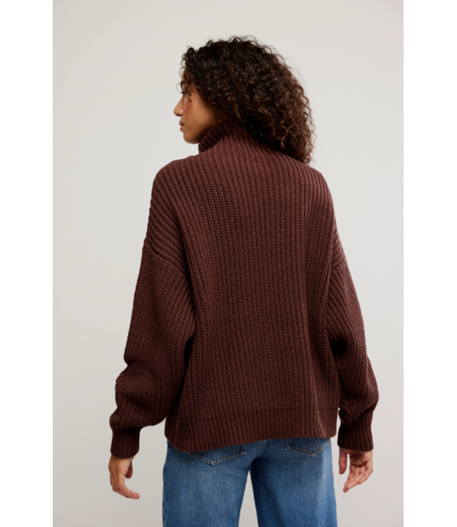 Swim Too Deep Pullover