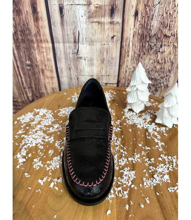 Blanket Stitch Loafer