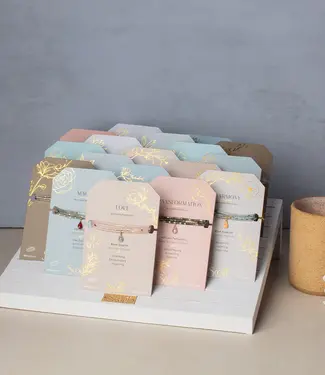 Scout Teardrop Stone Wrap Bracelet