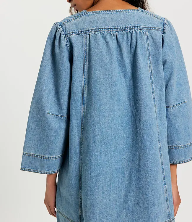 Goldie Baloon Sleeve