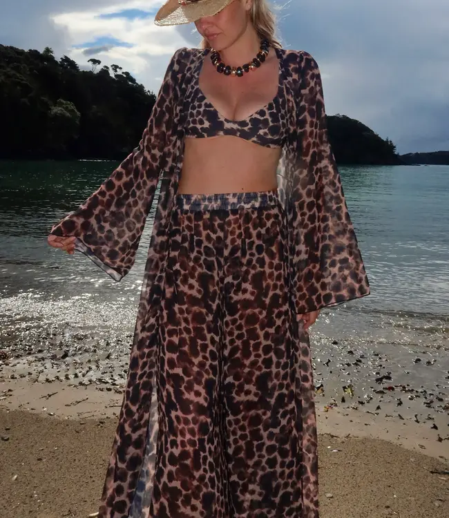 Jet Setter Robe