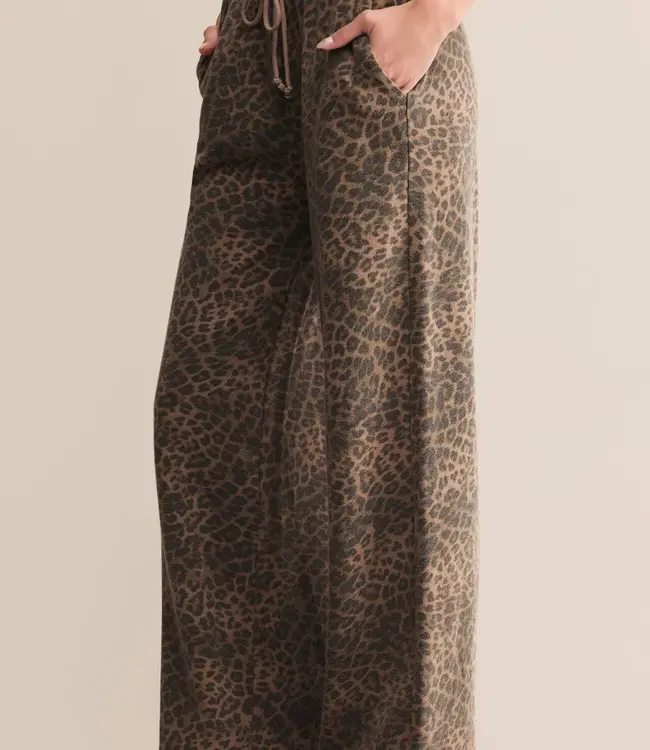 Leopard Knit Pant