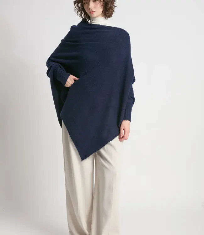 Simply Triangle Poncho