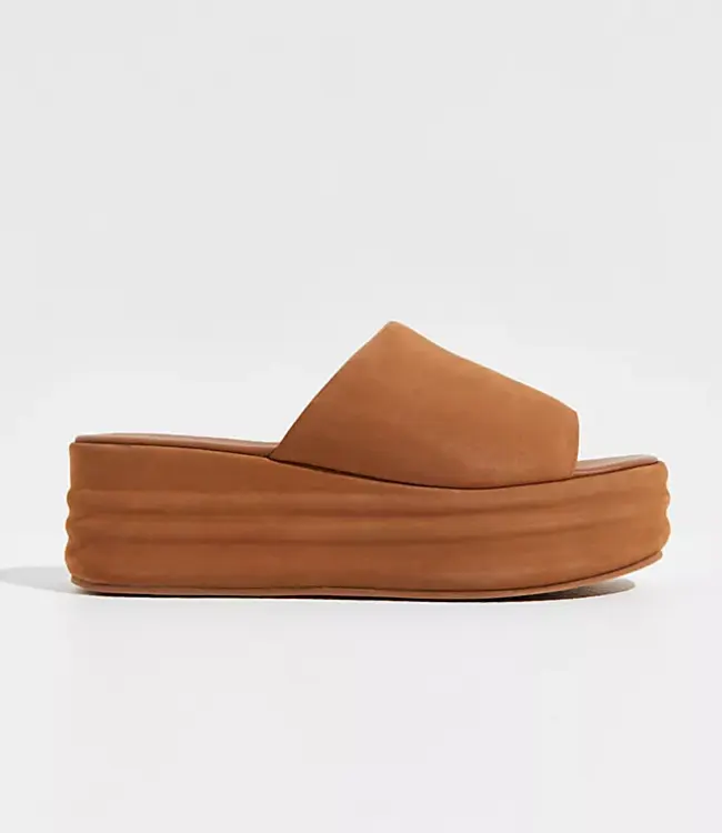Harbor Flatform Sandals