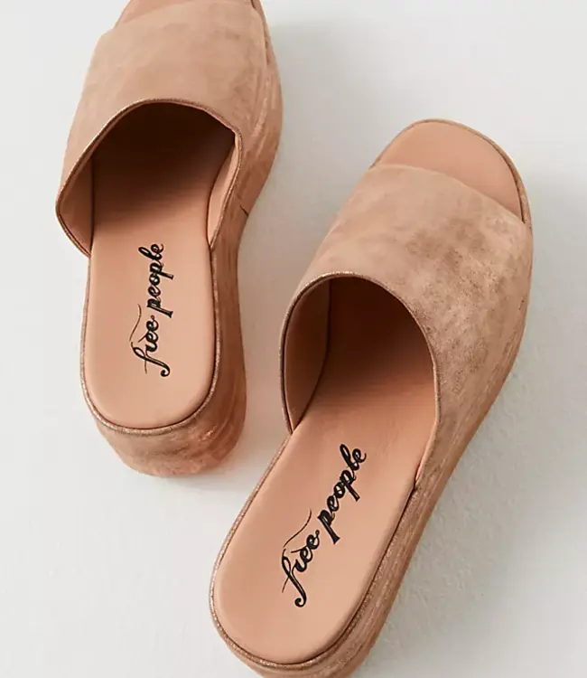 Harbor Flatform Sandals