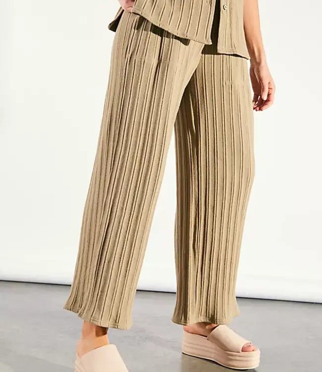 Harbor Flatform Sandals