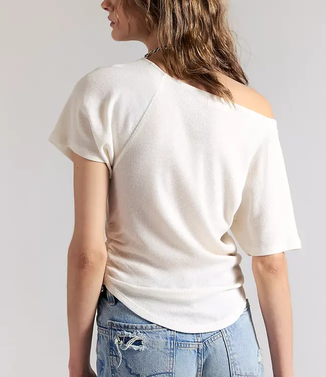 Lucy Off The Shoulder Tee