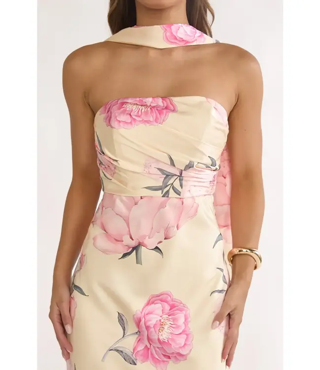 Pretty Petal Maxi Dress