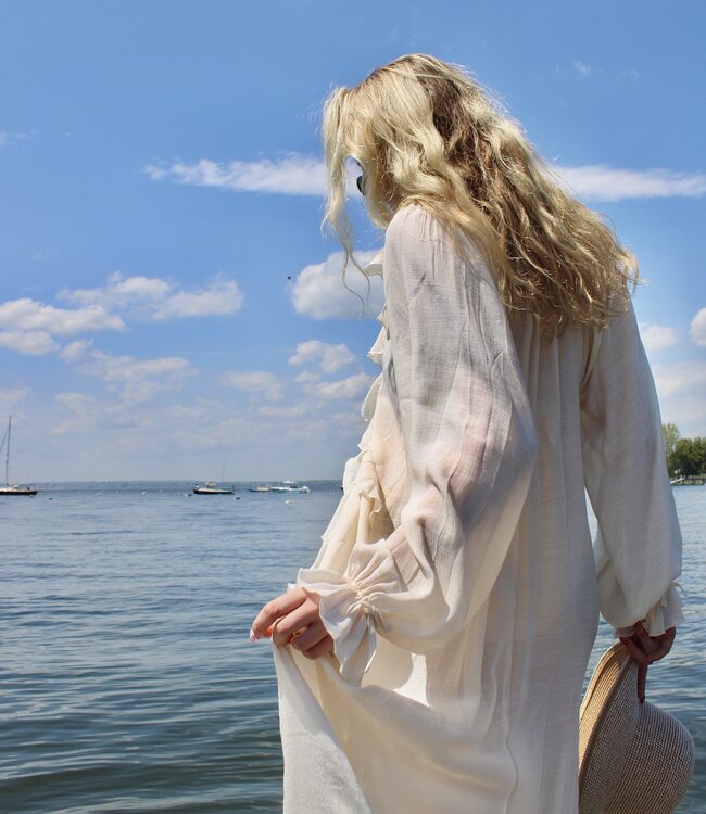 Winona Coverup