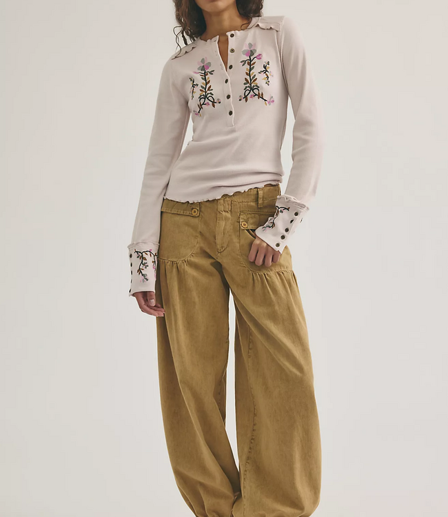 Fleur Embroidered Cuff