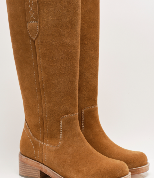 Blaze Pull On Boot