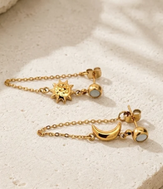 Salty Cali Moon And Sun ~ Chain Earring