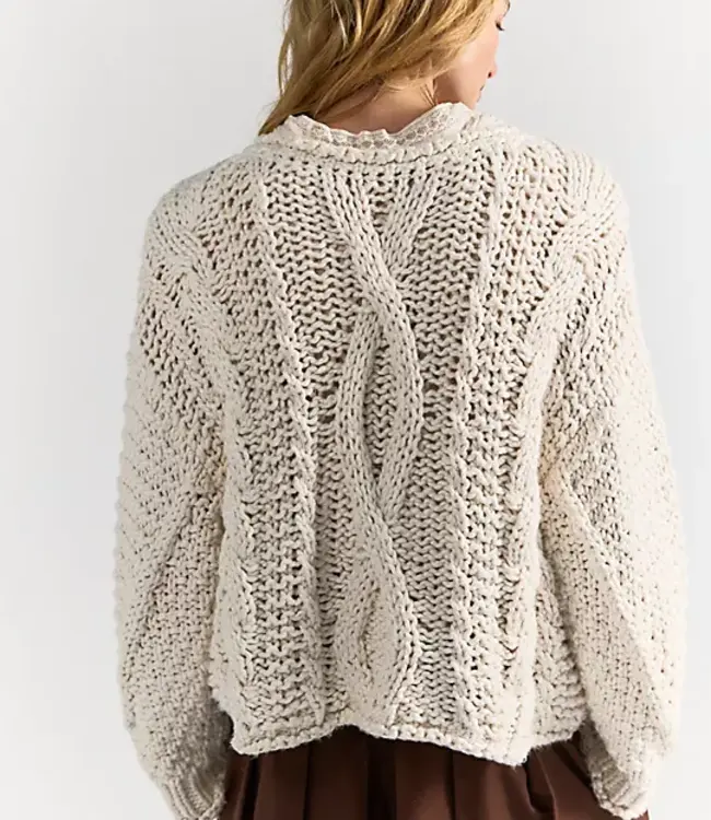 Lola Pullover