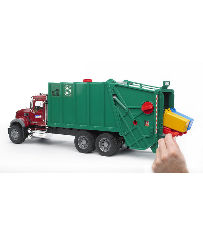 MACK Granite Garbage truck (ruby red-green)