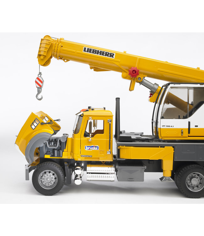 Bruder MACK Granite Liebherr crane truck
