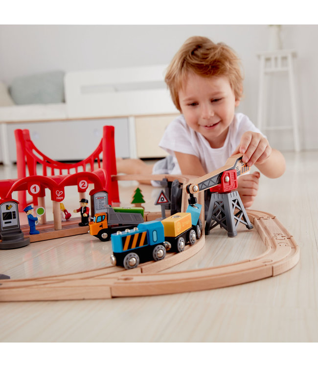 HAPE BUSY CITY RAIL SET