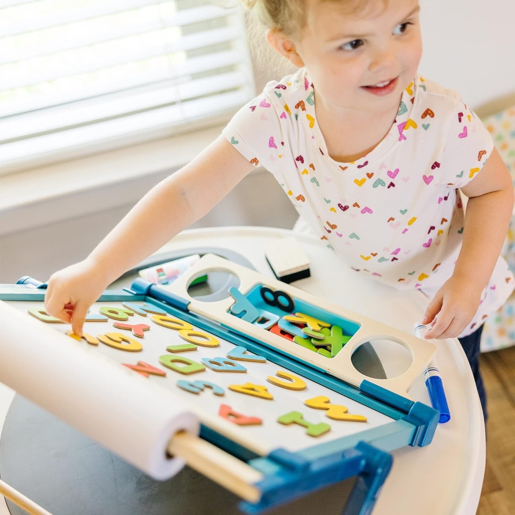 Melissa & Doug Double-Sided Magnetic Tabletop Easel