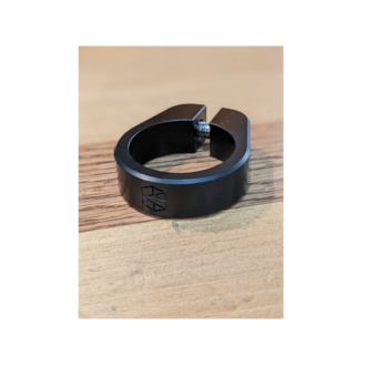 Bassi Seatpost Clamp 03