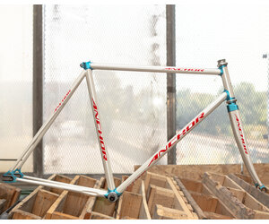NJS Anchor Track Frame 54cm White - C&L Cycles