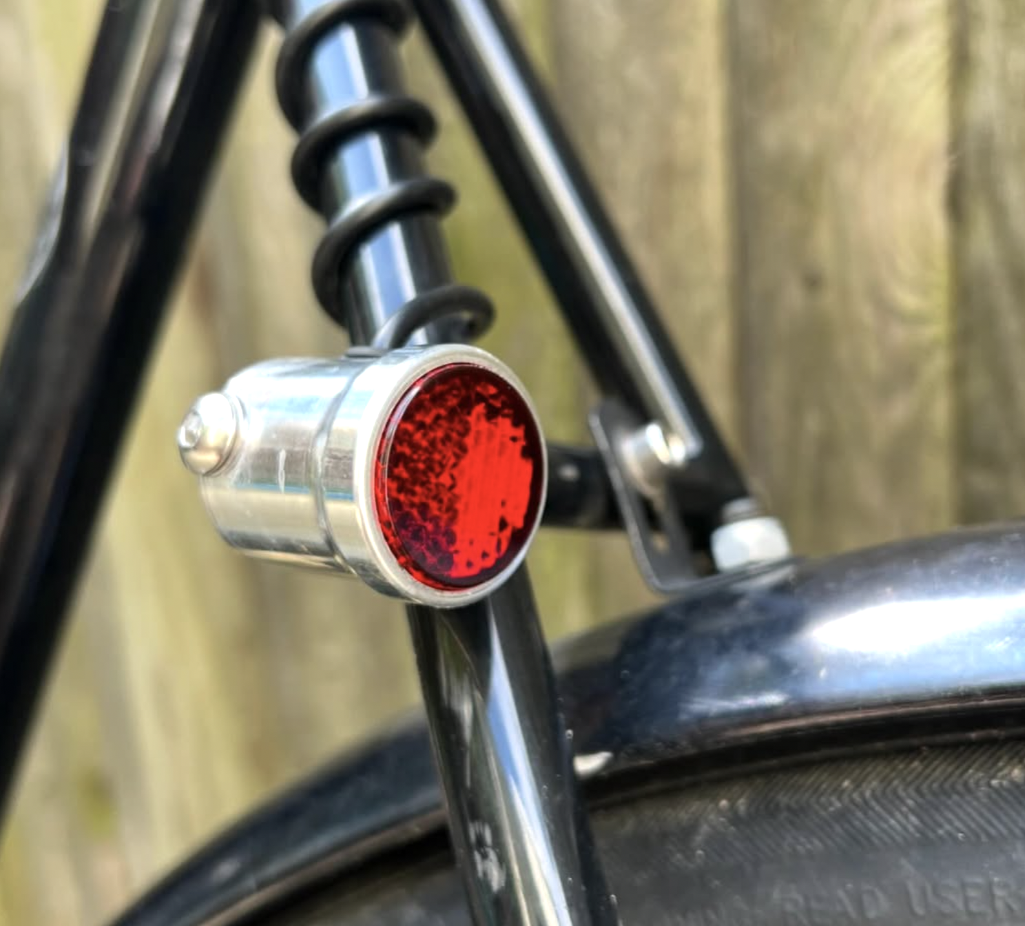 Lumière Dynamo arrière Sinewave Cycles Dynamo Taillight Lumière Dynamo arrière Sinewave Cycles Dynamo Taillight