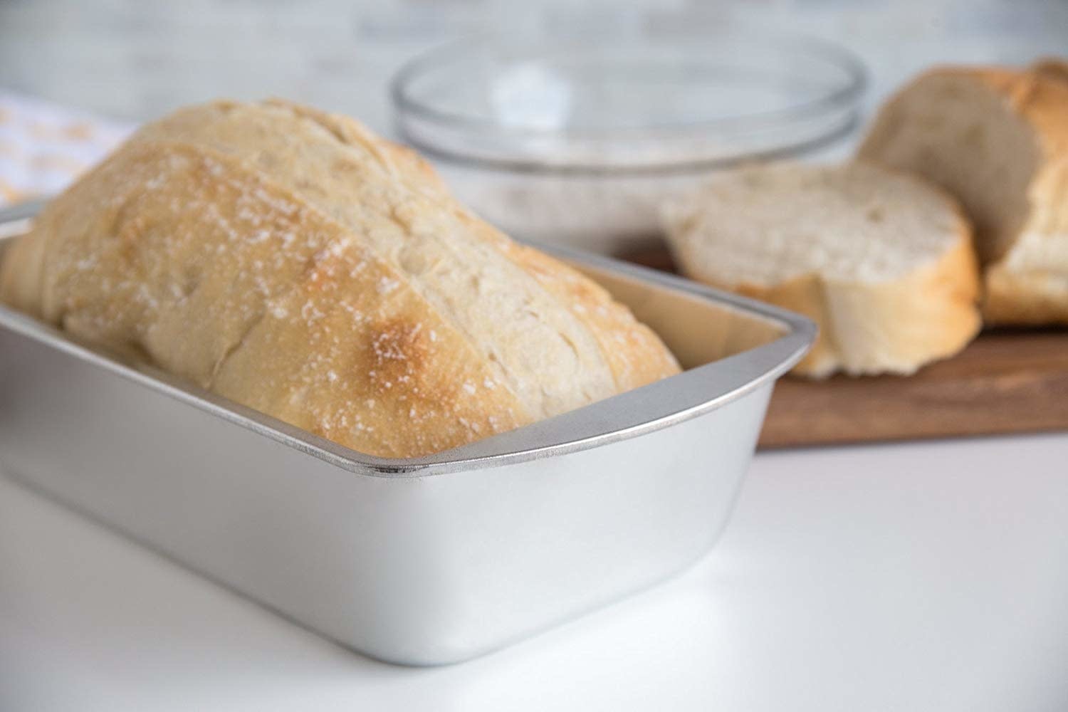 bread pan, 9x5 textured - Whisk