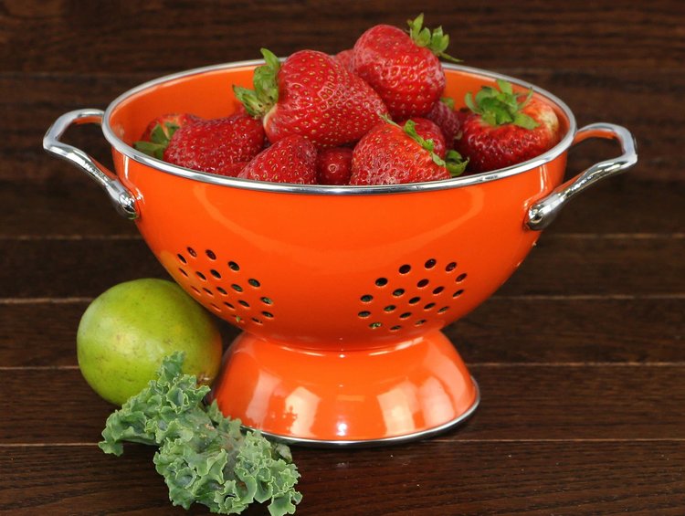 1 quart Orange Colander