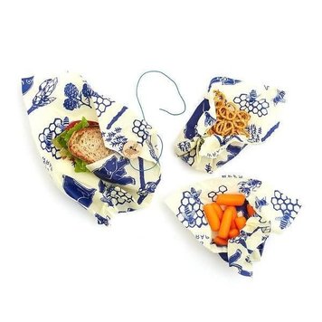 Bees & Bears Print Beeswax Lunch Wrap Kit